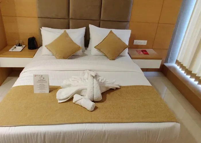 Rhino'S Nest Hotel Whitefield